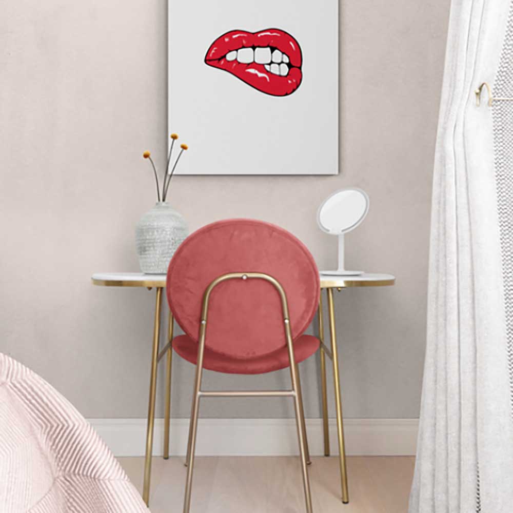 CANVAS RED LIPS LUNA